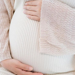 为此，华🅰🕥盛顿大学与艾伦🧖‍♀️人工智🎶能研究所🔈🏟的团队研发了 O🐐🌞